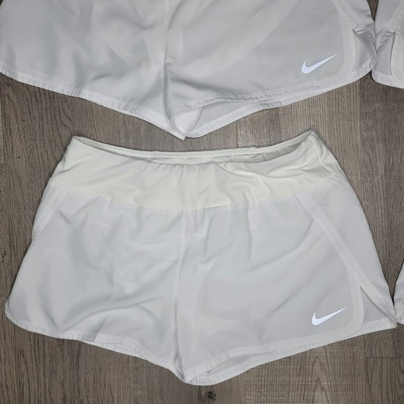 Nike dri fit white running shorts set of 4. pocket on back with lining size Larg - Picture 11 of 13